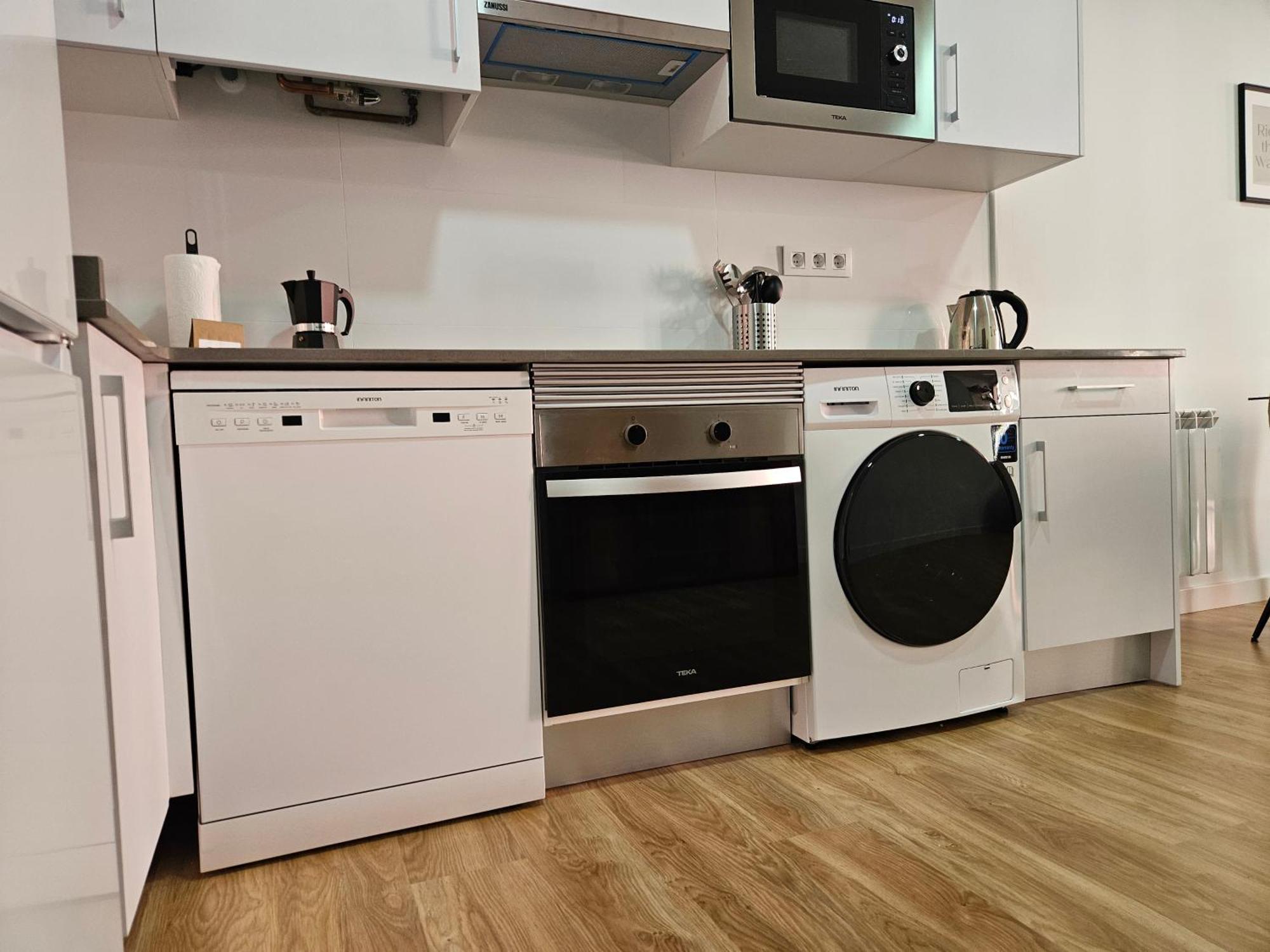 Apartamentos Aptio オビエド エクステリア 写真