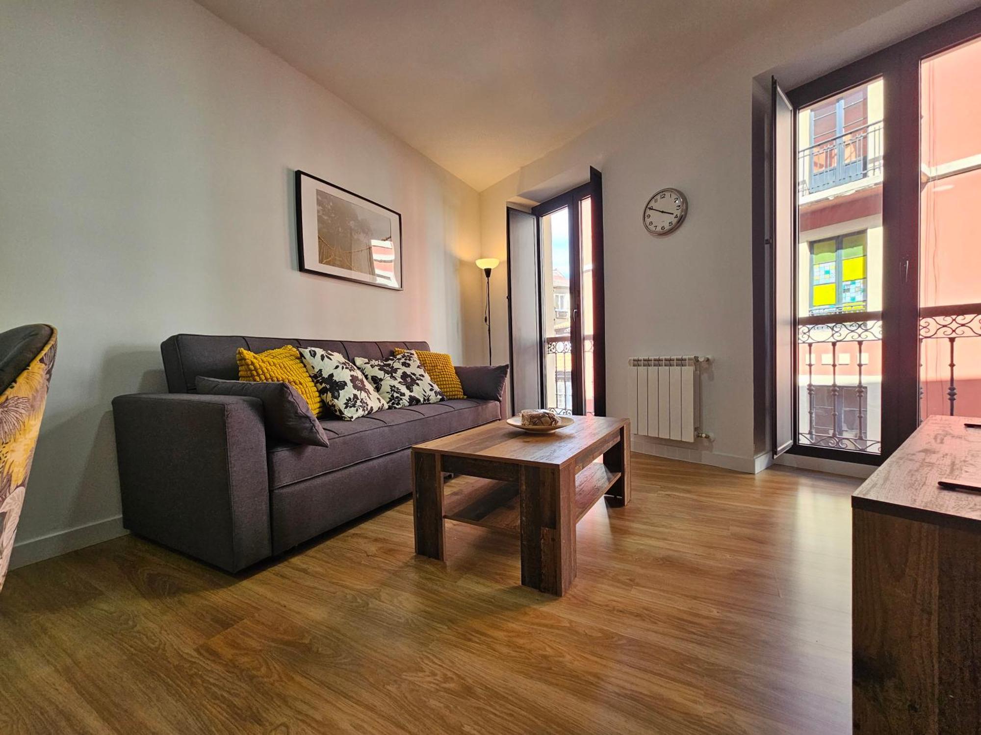 Apartamentos Aptio オビエド エクステリア 写真