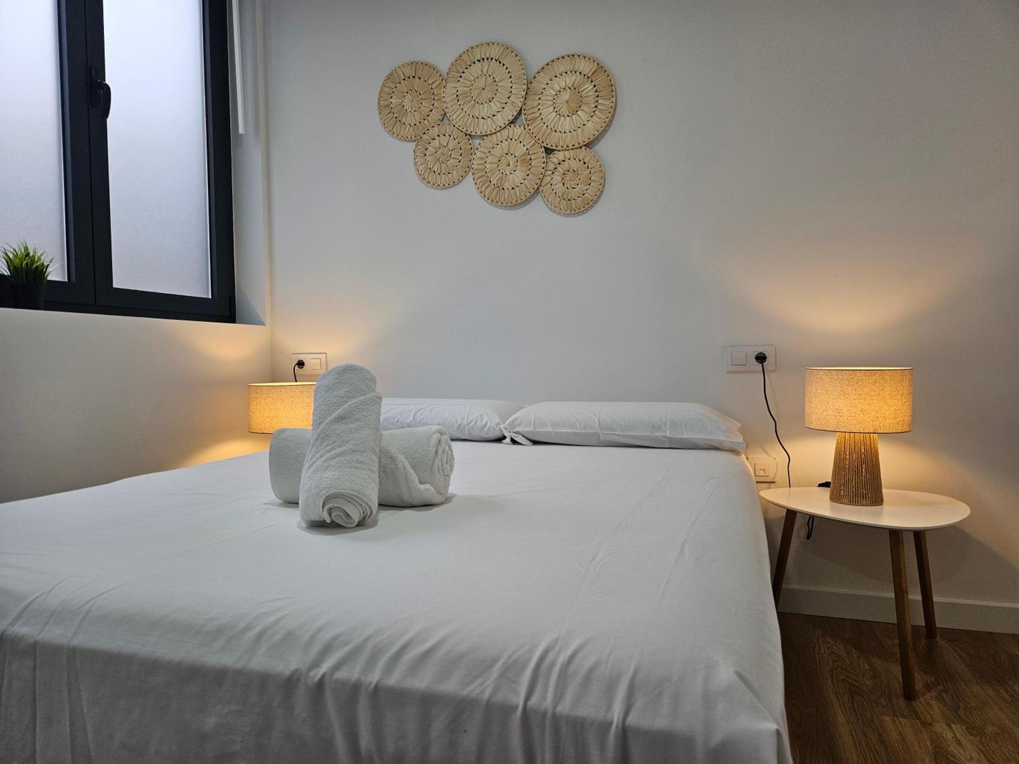 Apartamentos Aptio オビエド エクステリア 写真