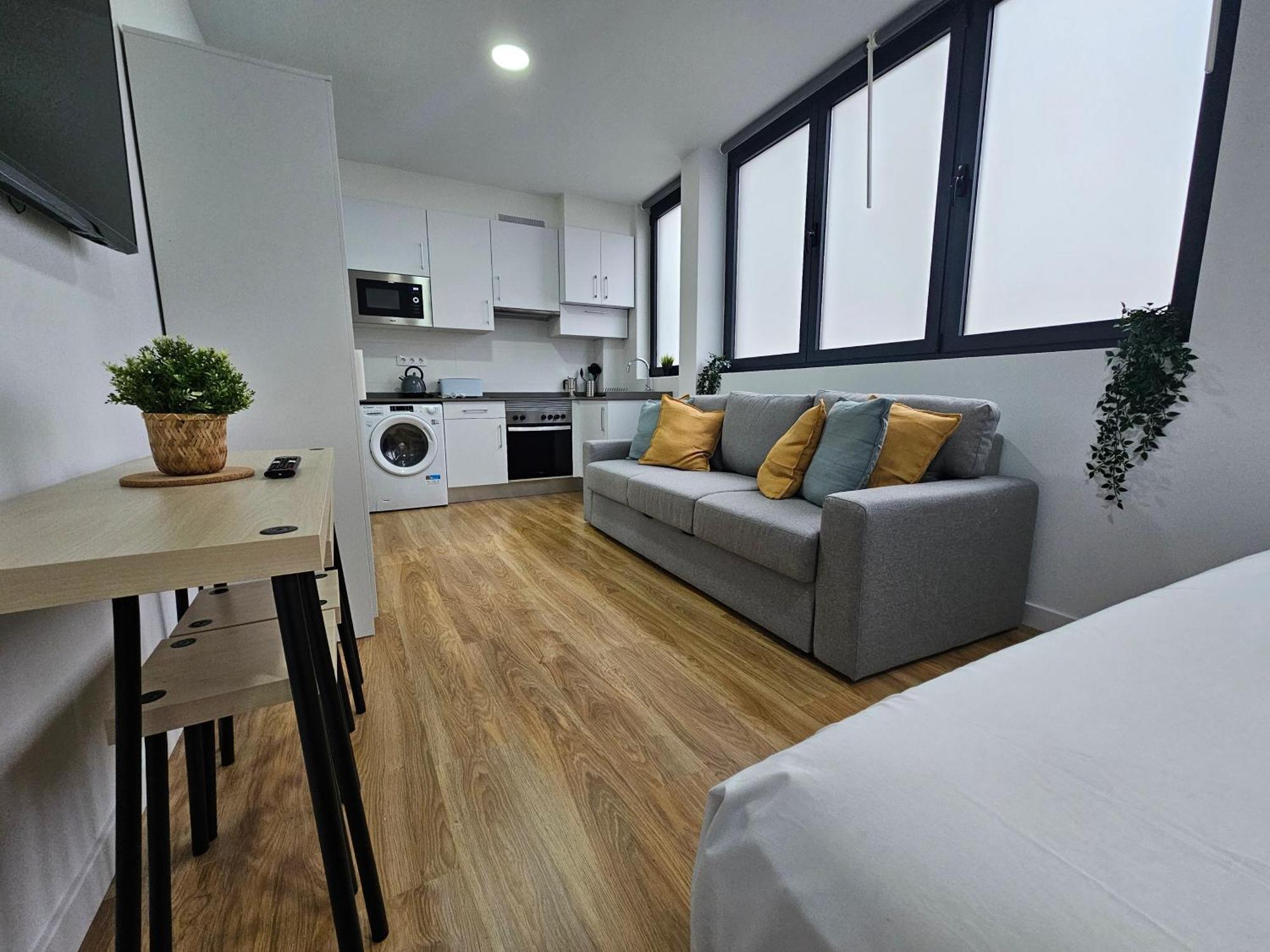 Apartamentos Aptio オビエド エクステリア 写真
